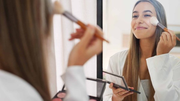 Can You Wear a Velvet Jumpsuit to a Company Awards Night and Still Look Sophisticated?